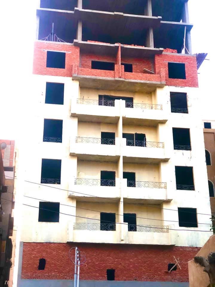 برج البناء الفلل - 1